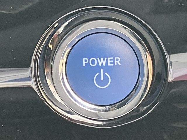 TOYOTA PRIUS PHV 2019