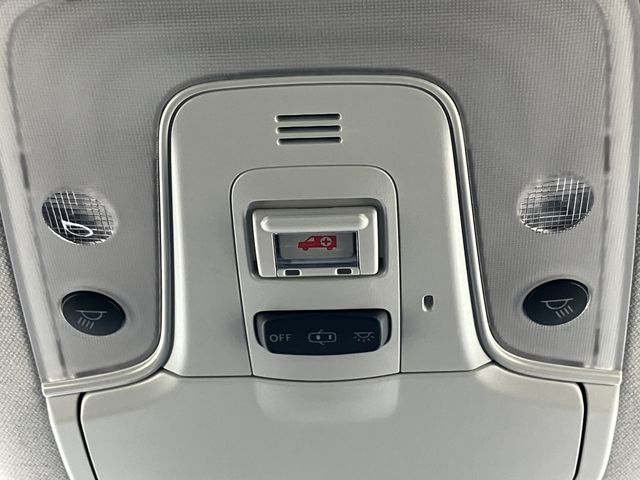 TOYOTA PRIUS PHV 2019