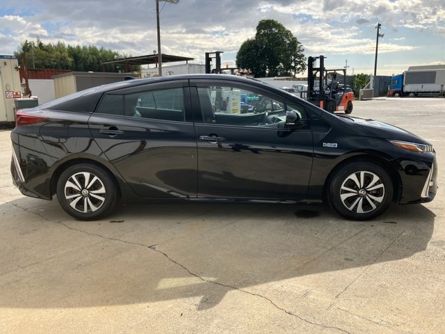 TOYOTA PRIUS PHV 2019