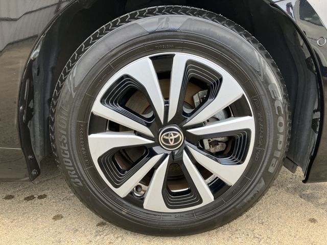 TOYOTA PRIUS PHV 2019