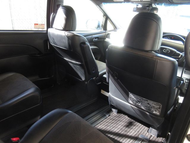 TOYOTA ESTIMA 2016