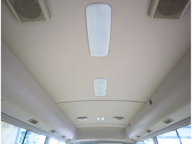 MITSUBISHI ROSA 2016