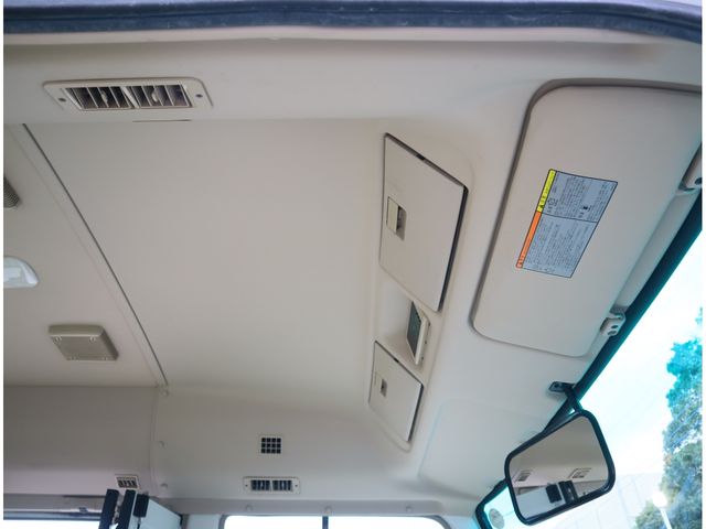 MITSUBISHI ROSA 2016