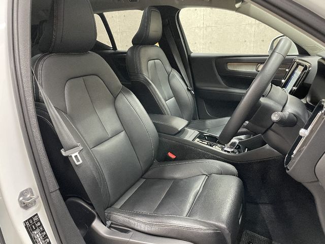 VOLVO VOLVO XC40 2018