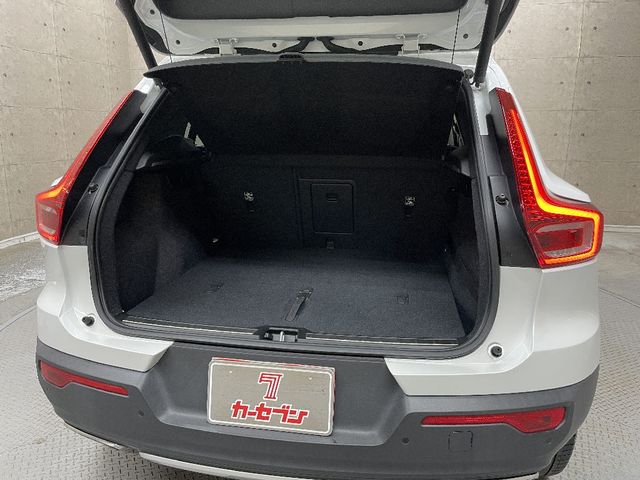 VOLVO VOLVO XC40 2018