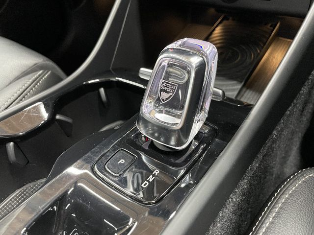 VOLVO VOLVO XC40 2018