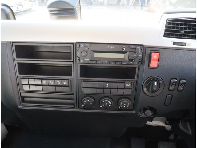 MITSUBISHI FUSOU FIGHTER 2023