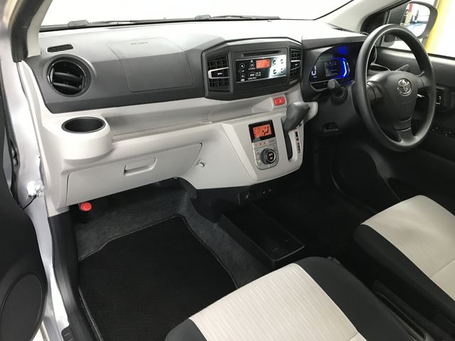 TOYOTA PIXIS EPOCH 2020