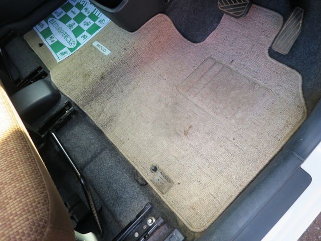 NISSAN MOCO 4WD 2013