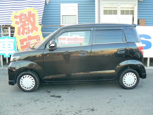 HONDA ZEST SPARK 2011