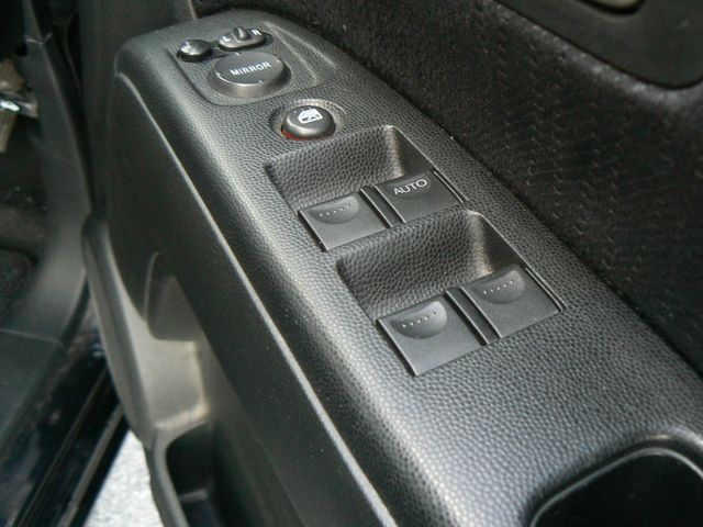 HONDA ZEST SPARK 2011