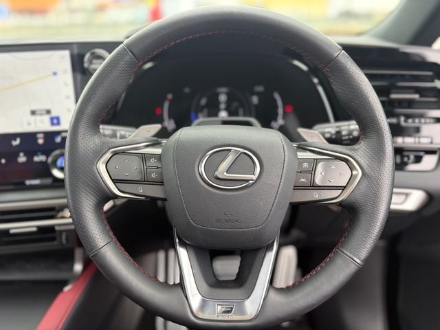 TOYOTA LEXUS RX500h 2023