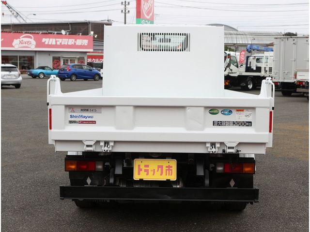 MITSUBISHI CANTER 2019