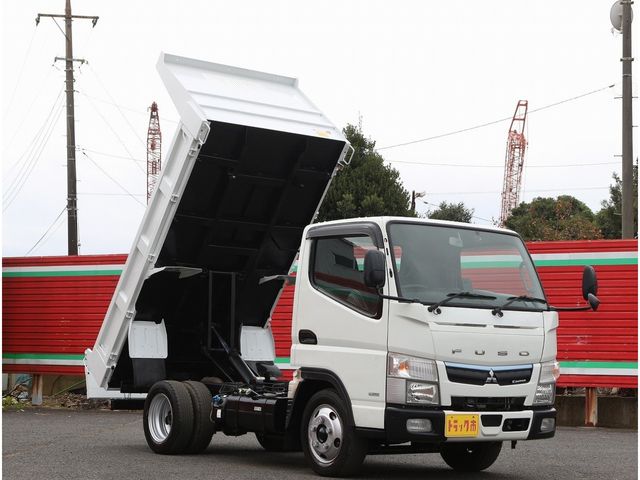 MITSUBISHI CANTER 2019