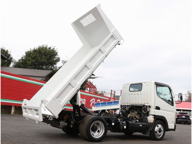 MITSUBISHI CANTER 2019