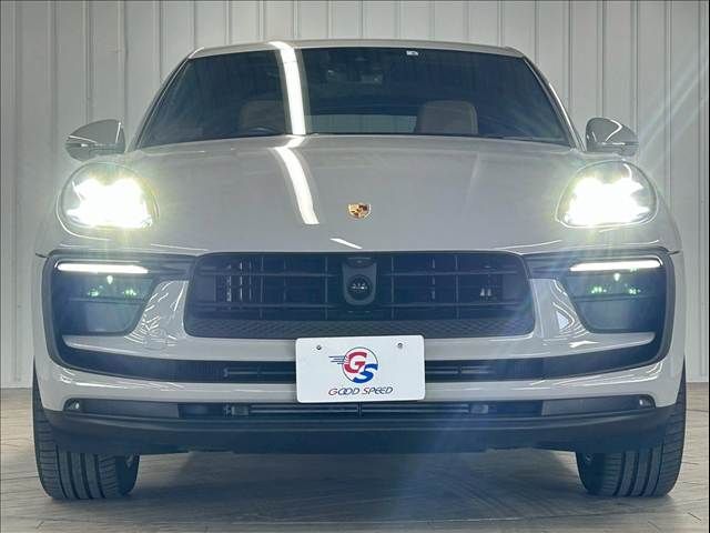 PORSCHE PORSCHE Macan 2022