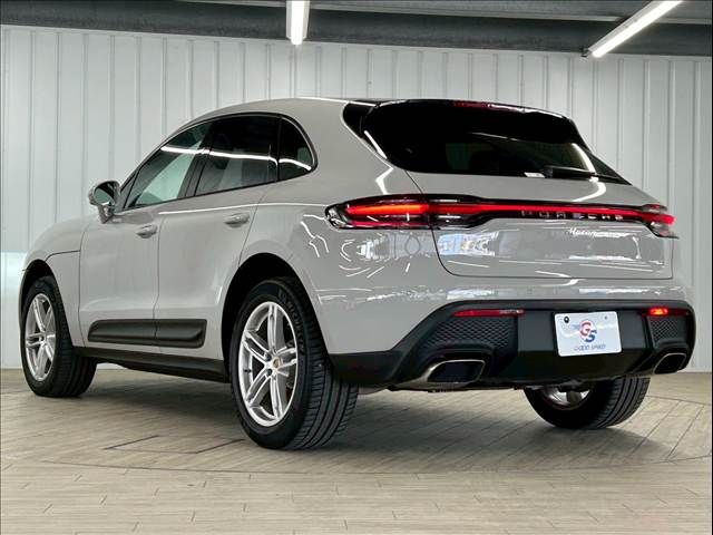 PORSCHE PORSCHE Macan 2022
