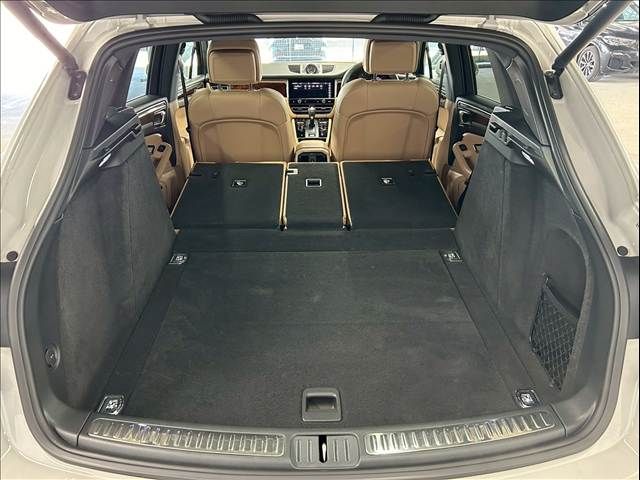 PORSCHE PORSCHE Macan 2022