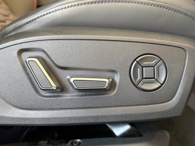 AUDI AUDI RS6 AVANT 2021