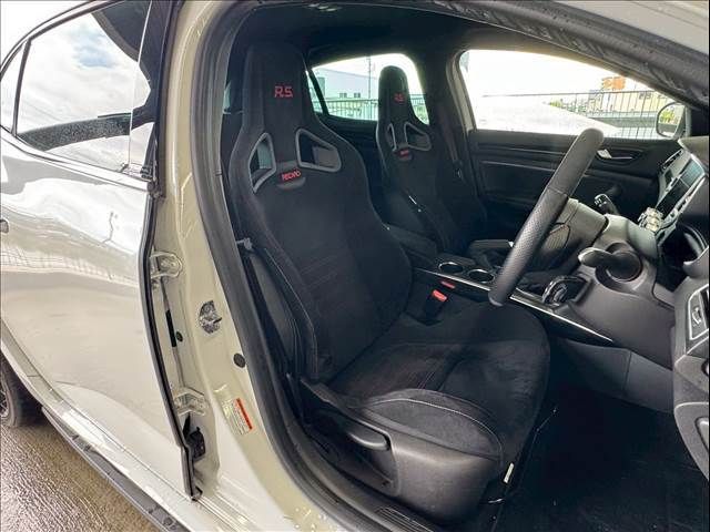 RENAULT RENAULT MEGANE hatchback 2022