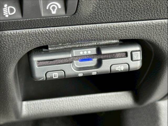 RENAULT RENAULT MEGANE hatchback 2022