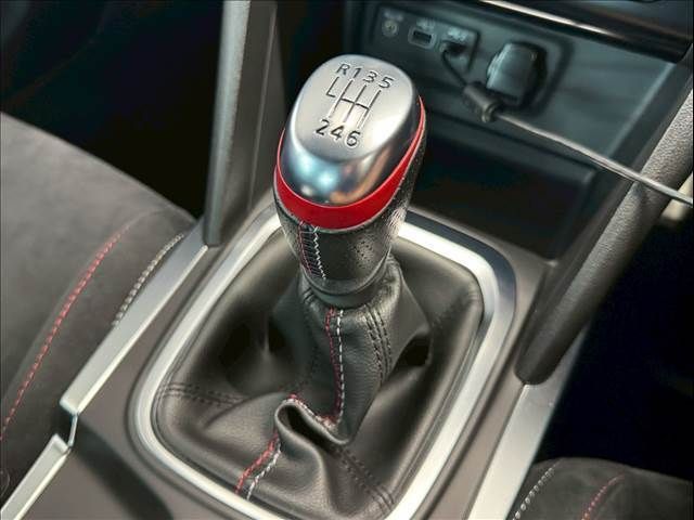 RENAULT RENAULT MEGANE hatchback 2022