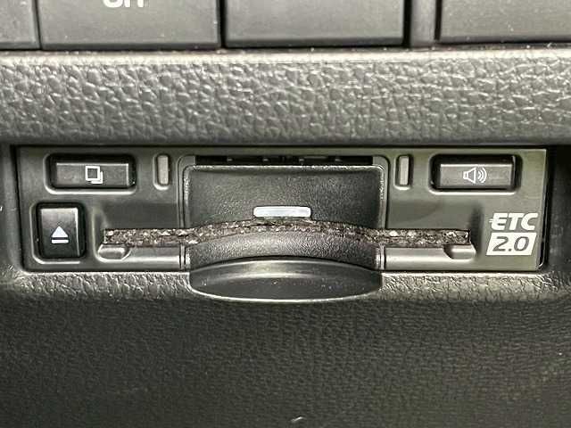 TOYOTA HARRIER 2WD 2023