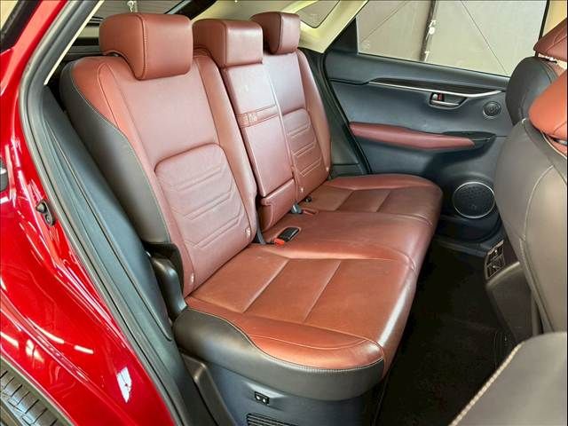 TOYOTA LEXUS NX300h 2015