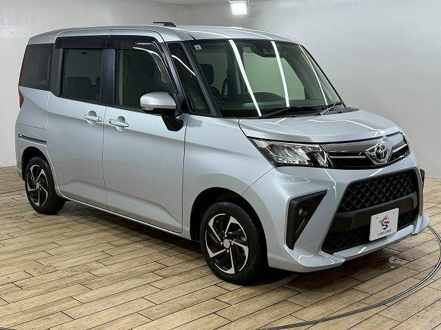 TOYOTA ROOMY 2021