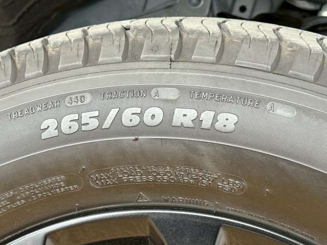 TOYOTA LANDCRUISER PRADO 2023