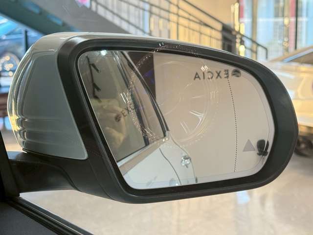 MERCEDES BENZ MERCEDES BENZ GLB 2023