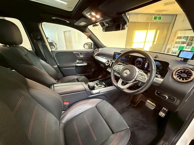 MERCEDES BENZ MERCEDES BENZ GLB 2023