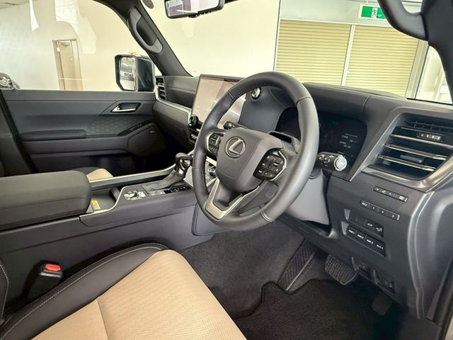 TOYOTA LEXUS GX550 2025