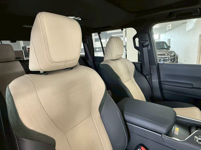 TOYOTA LEXUS GX550 2025