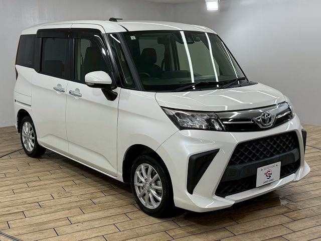 TOYOTA ROOMY 2021