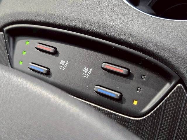 TOYOTA HARRIER PHEV 2023