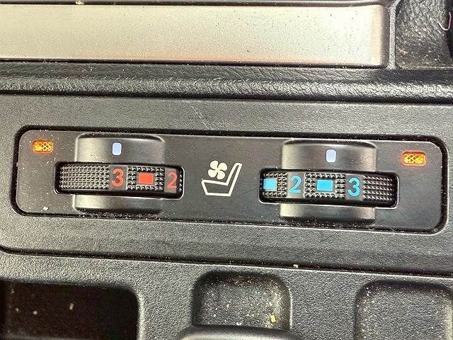 TOYOTA LANDCRUISER PRADO 2020