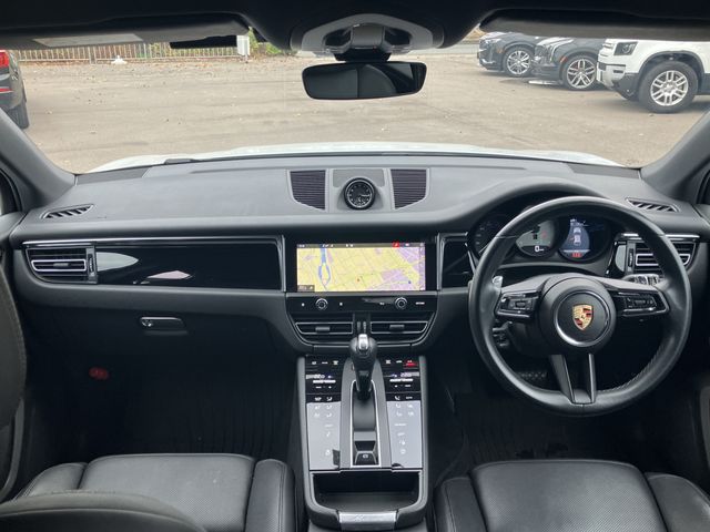 PORSCHE PORSCHE Macan 2023