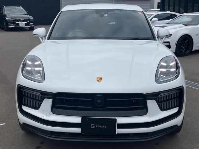 PORSCHE PORSCHE Macan 2023