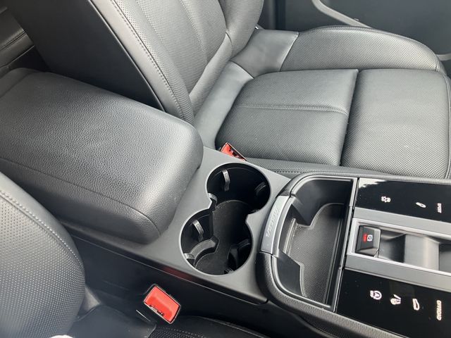 PORSCHE PORSCHE Macan 2023