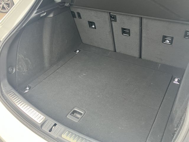 PORSCHE PORSCHE Macan 2023