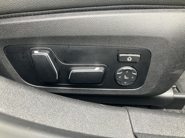 BMW BMW 3series sedan 2024