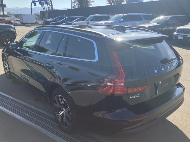 VOLVO VOLVO V60 2024