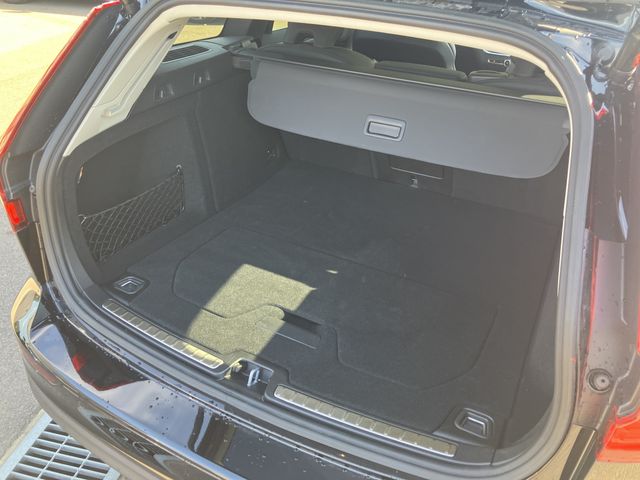 VOLVO VOLVO V60 2024