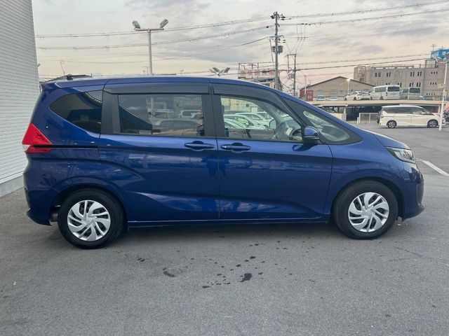 HONDA FREED 2019
