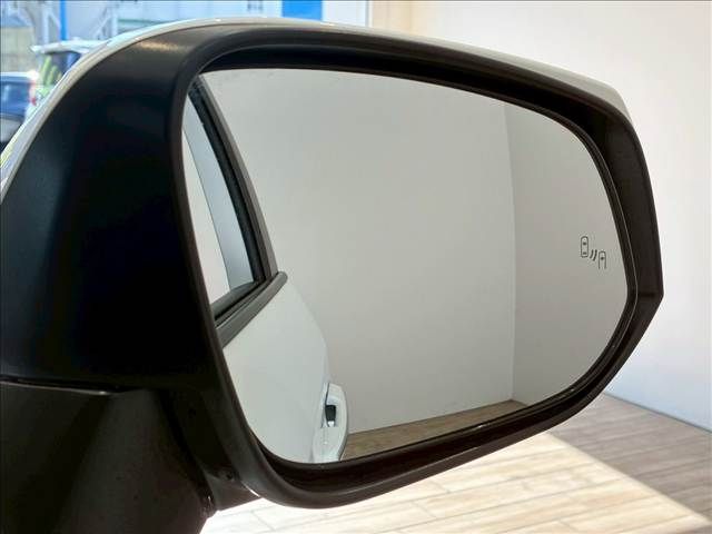 TOYOTA RAV4 4WD 2023