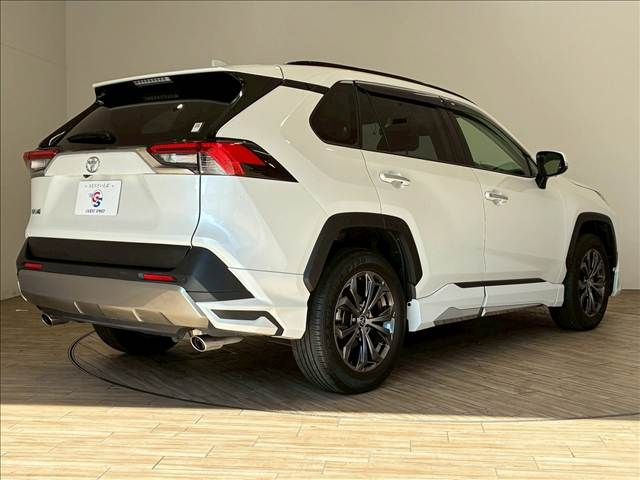 TOYOTA RAV4 4WD 2023