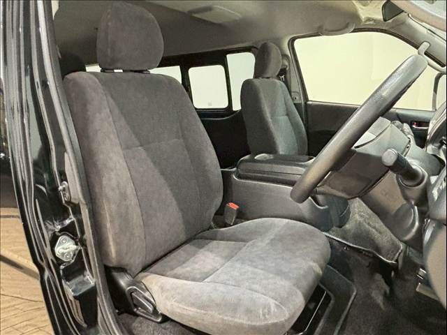 TOYOTA HIACE wagon 2023