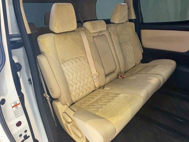 TOYOTA ALPHARD 2018