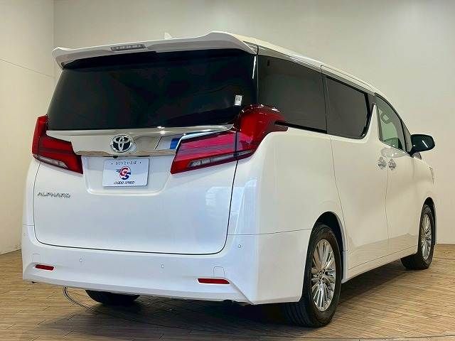TOYOTA ALPHARD 2018
